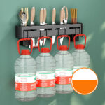 peut porter plusieurs Kg d'ustensiles.