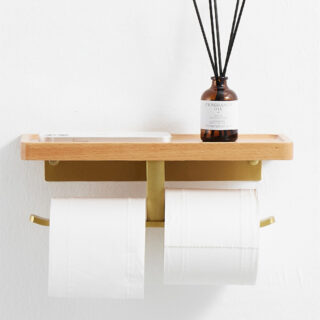 Petite étagère murale suspendue pour les toilettes.